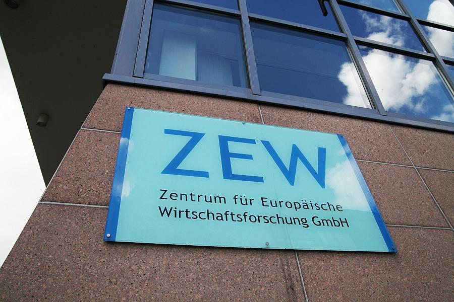 ZEW-Konjunkturerwartungen legen erneut spürbar zu