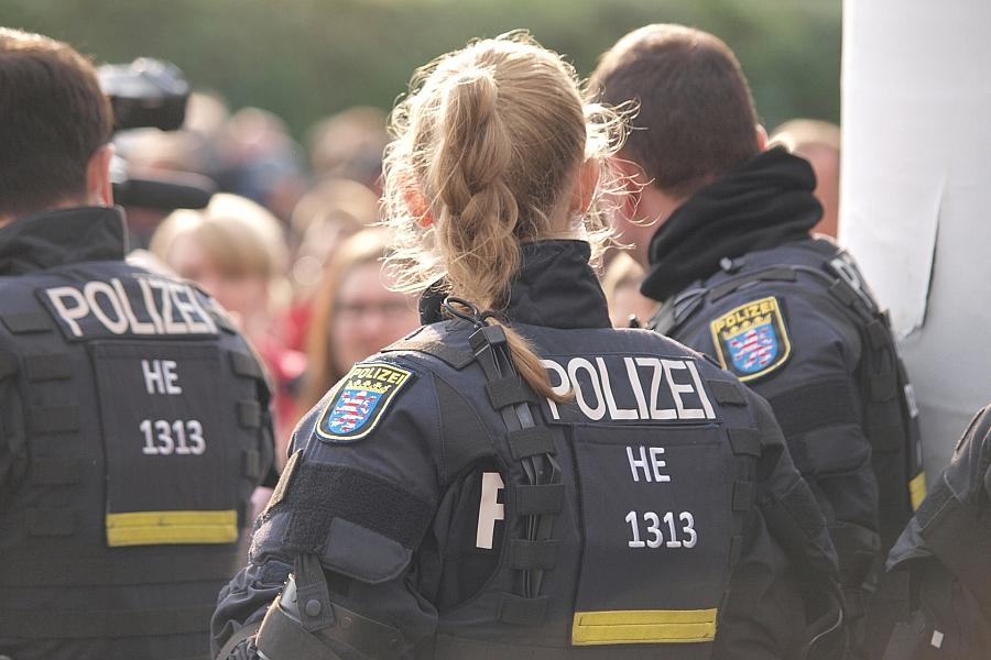 Pole wegen Verwendung verbotener Kennzeichen in Görlitz festgenommen