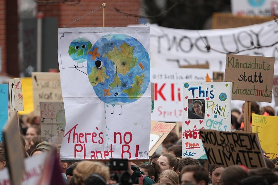 Deutsche Unternehmen investieren 2025 elf Prozent in Klimaschutz – Ifo-Studie zeigt aktuellen Stand