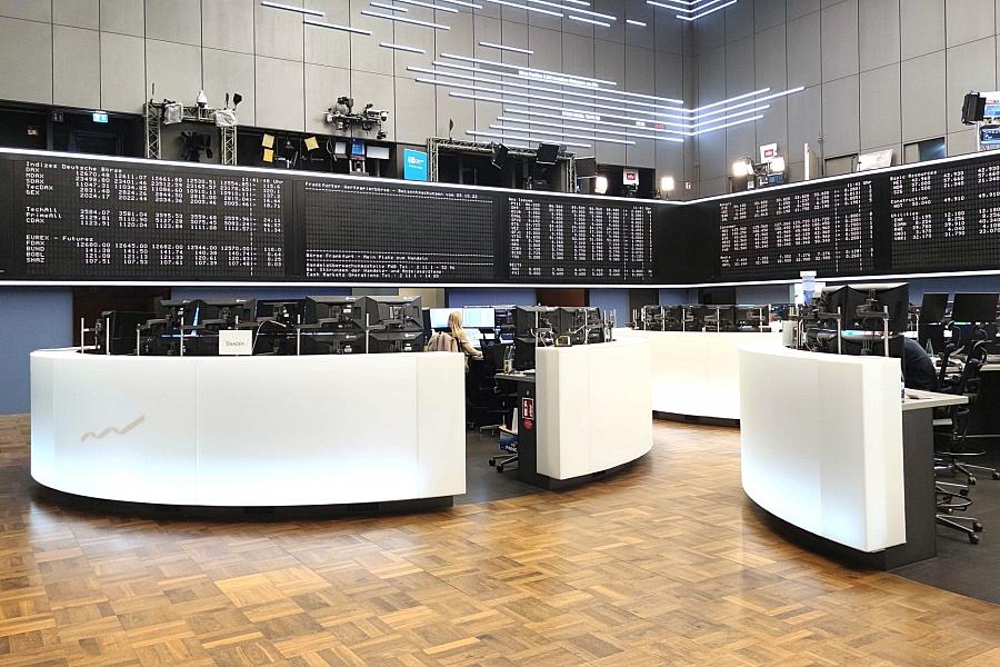 DAX startet stark: Inflationsdaten und Zinssenkungshoffnungen treiben Index