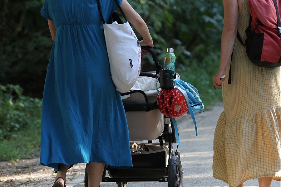 Weltbevölkerungsbericht: Hindernisse bei Familienplanung und reproduktiven Rechten