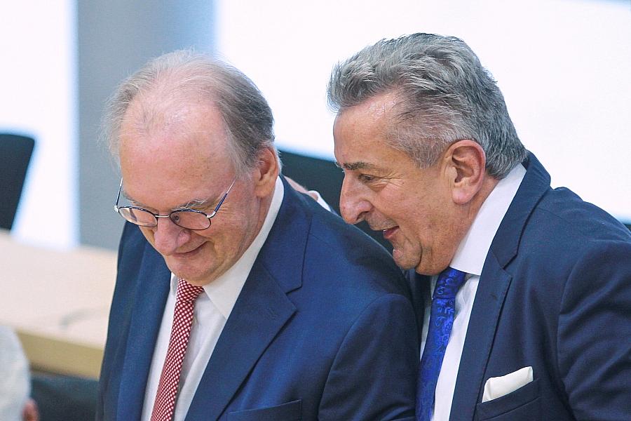 Landtagspräsident von Sachsen-Anhalt reist nach Tadschikistan