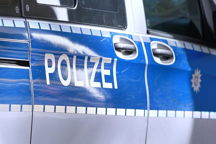 Bericht: Polizei in München erschießt Frau mit Messer