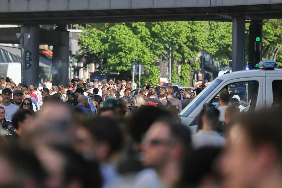 Umfrage zeigt: 69 Prozent der Deutschen sehen Stimmung im Land negativ