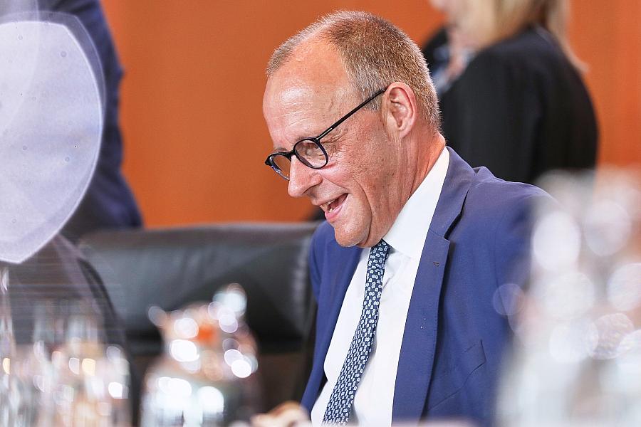 Insa: Union zieht AfD davon – Zufriedenheit mit Merz wächst