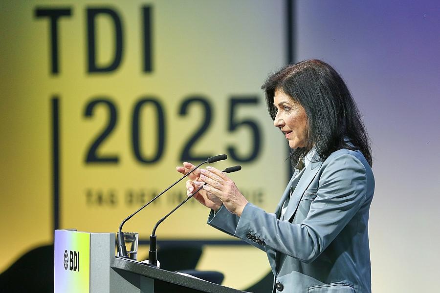 Klimaneutralität erst 2050? Wirtschaftsministerin rudert zurück