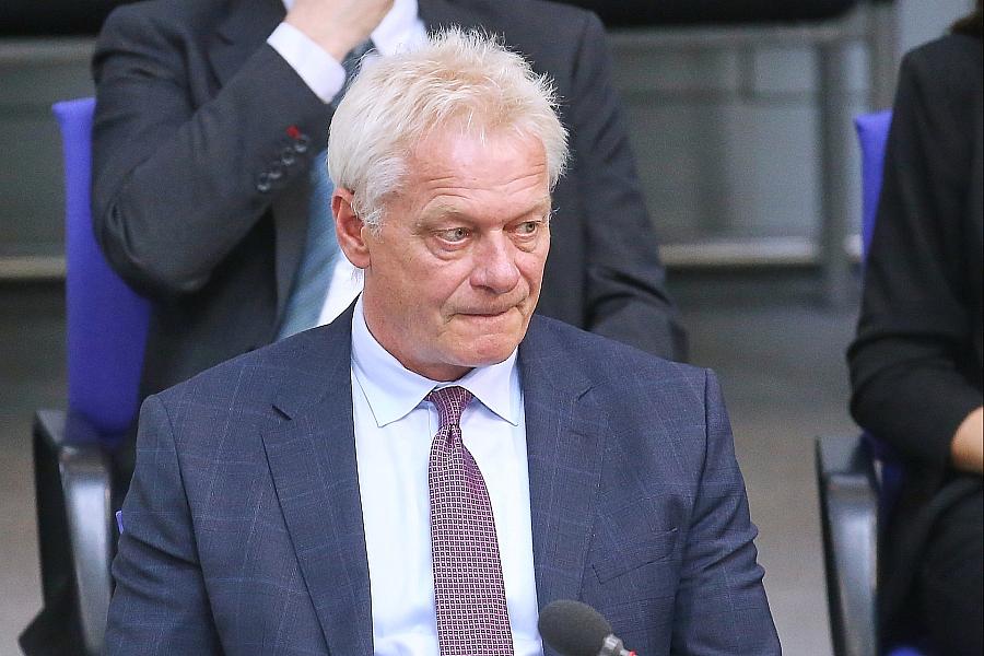 Mindestlohn für Saisonarbeiter: Bundesagrarminister prüft Ausnahmen trotz SPD-Widerstand