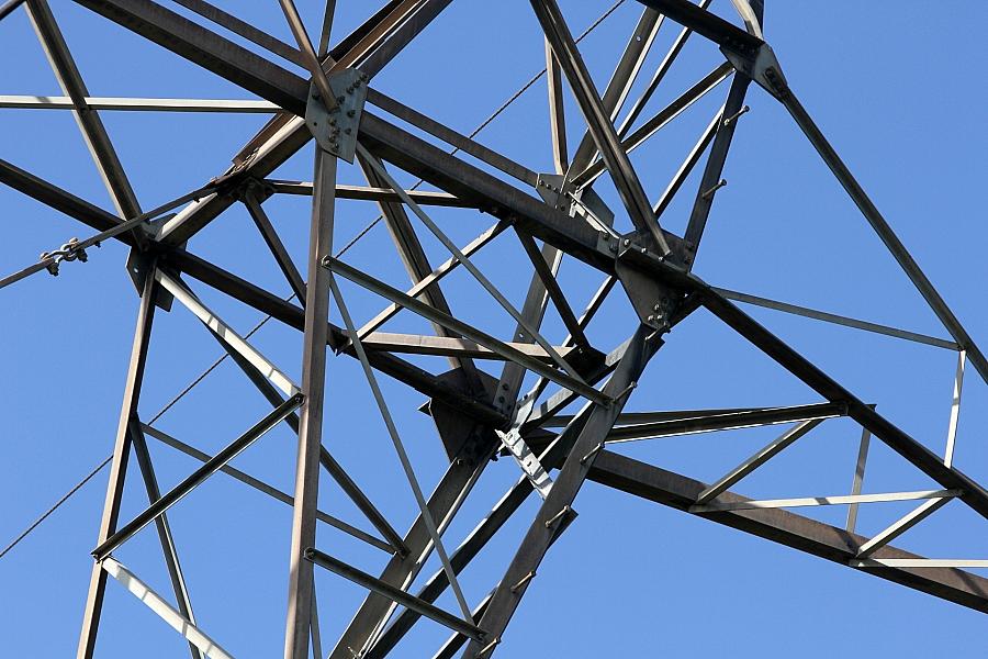 Norwegischer Staatsfonds prüft Investitionen in deutsches Stromnetz