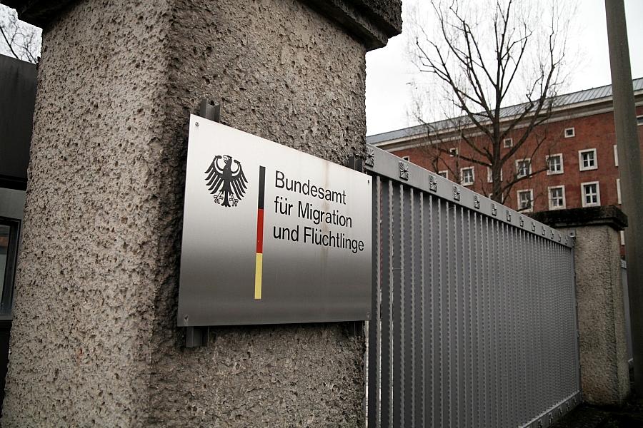 Deutschland überstellt nur wenige Migranten im Dublin-Verfahren 2025