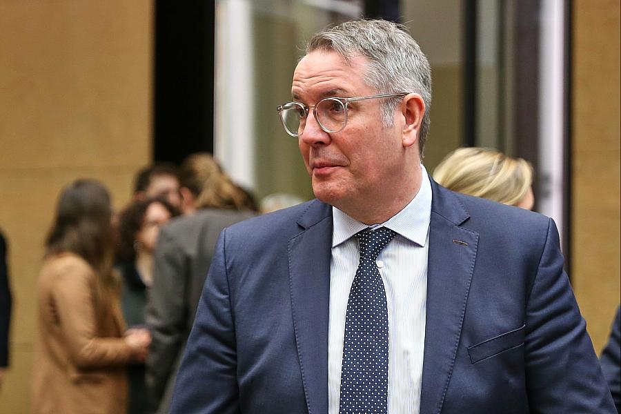 Alexander Schweitzer warnt vor vorschnellem AfD-Verbotsverfahren