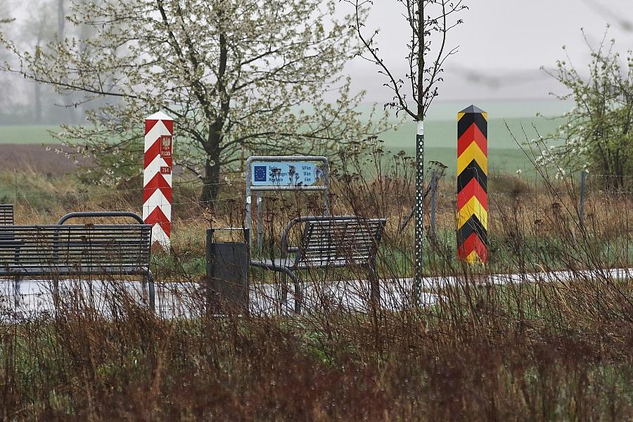 Polen führt Grenzkontrollen zu Deutschland ein