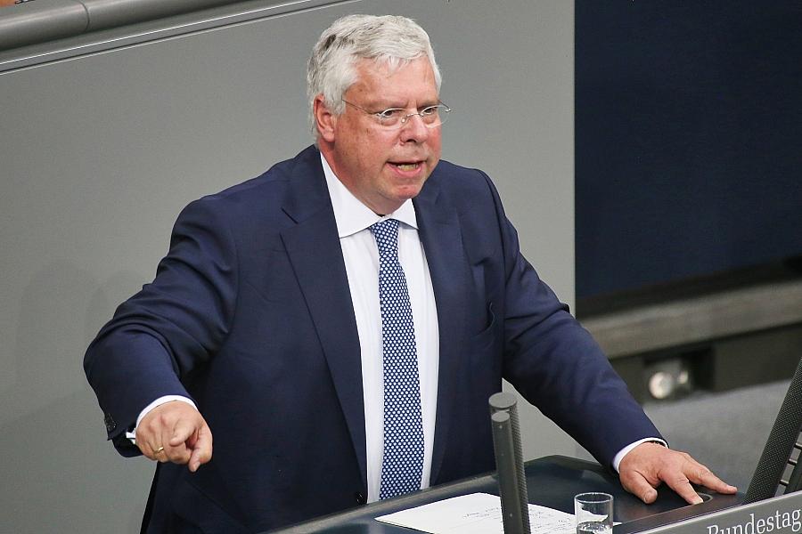 Unionspolitiker Hardt kritisiert Gerichtsurteil zu Afghanistan-Programm und fordert dessen Ende