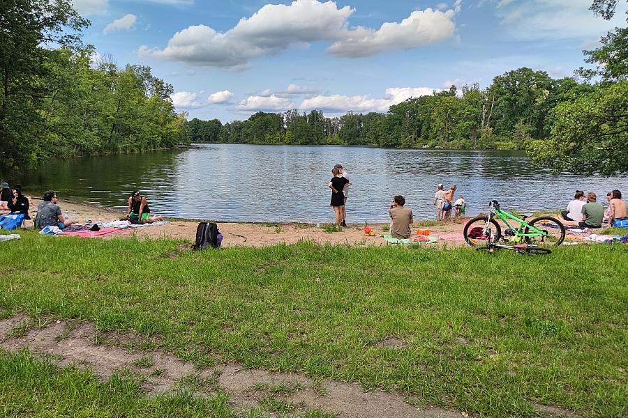 DLRG warnt vor tödlichen Badeunfällen in der Hitzewelle – So baden Sie sicher