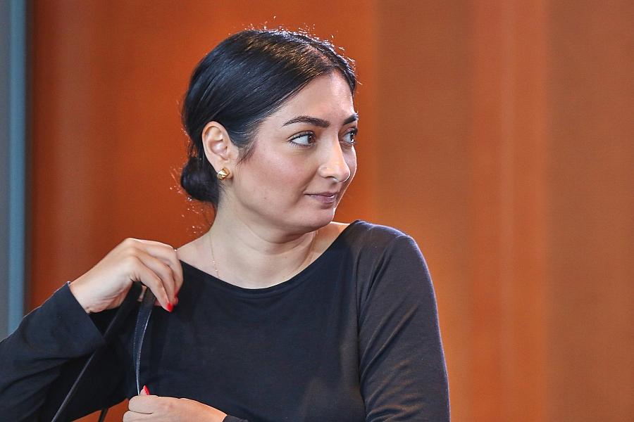 Bundesentwicklungsministerin Reem Alabali Radovan unterstützt EU-Klimaziel 2040: 90 Prozent weniger CO2-Emissionen