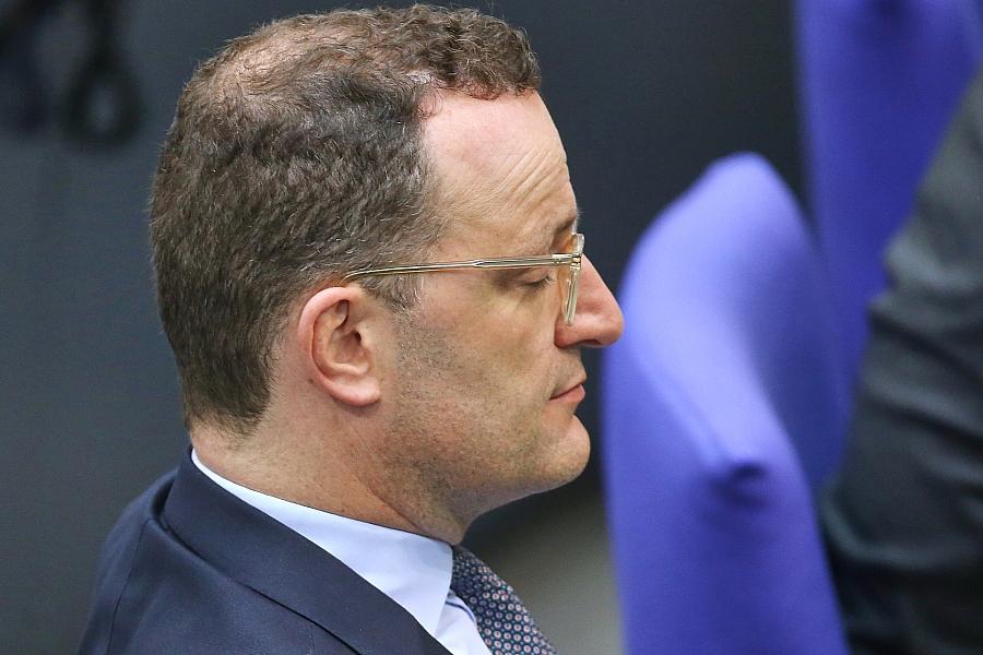 Jens Spahn angeblich gelassen vor möglichem Untersuchungsausschuss zur Maskenaffäre