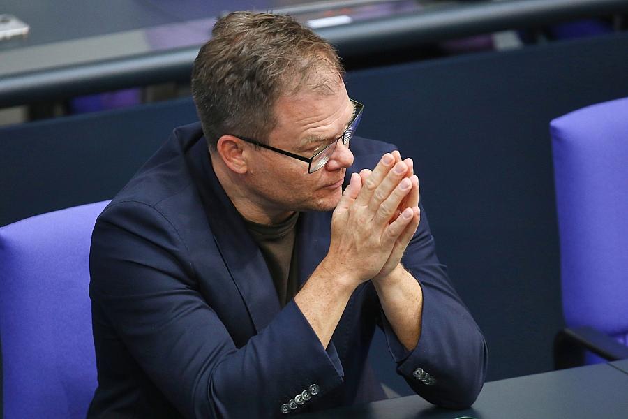 Bundesumweltminister Schneider fordert Klarheit in der Klimapolitik der Koalition