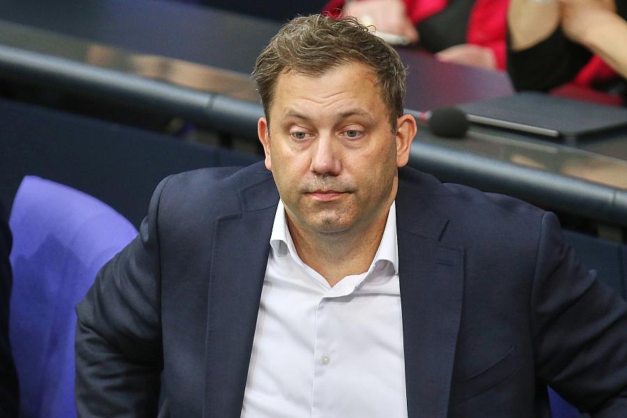 SPD-Chef Klingbeil fordert Wiederholung der Richterwahl und Reform der Schuldenbremse