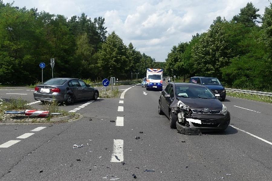 Zwei Verletzte bei Unfall auf B71 bei Gardelegen