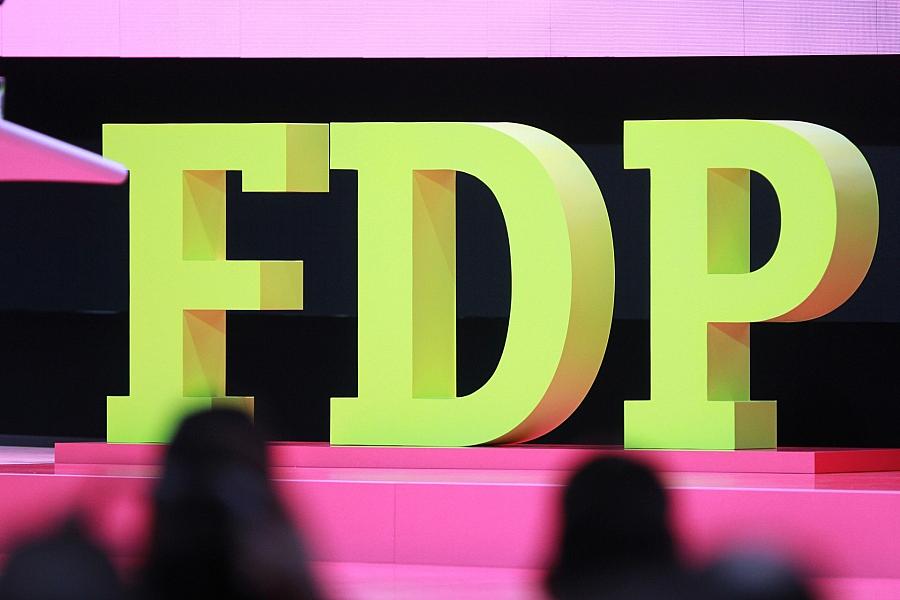 FDP warnt vor Belastungen für Unternehmen durch neues Bildungsurlaubsgesetz