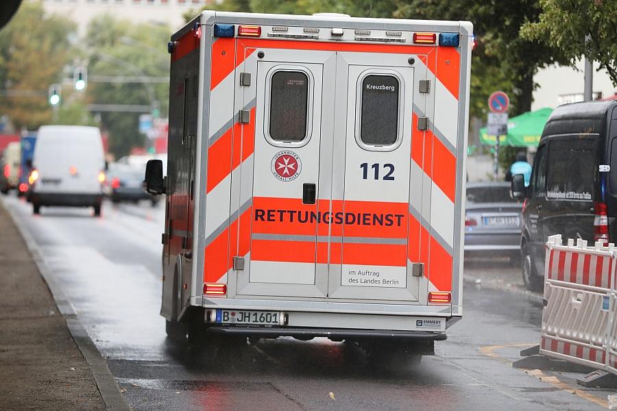 Schwerer Motorradunfall in Calbe verletzt Fahrer