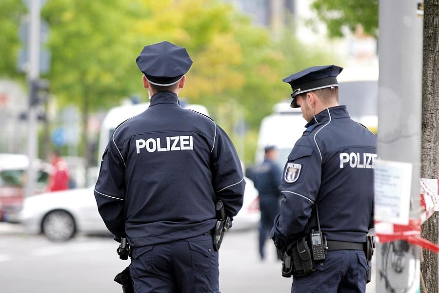 Drei Schwerverletzte bei Unfall auf B 173 in Lichtentanne