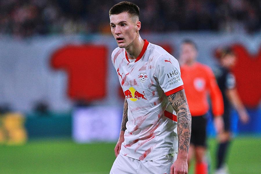 Benjamin Sesko wechselt von RB Leipzig zu Manchester United für bis zu 90 Millionen Euro