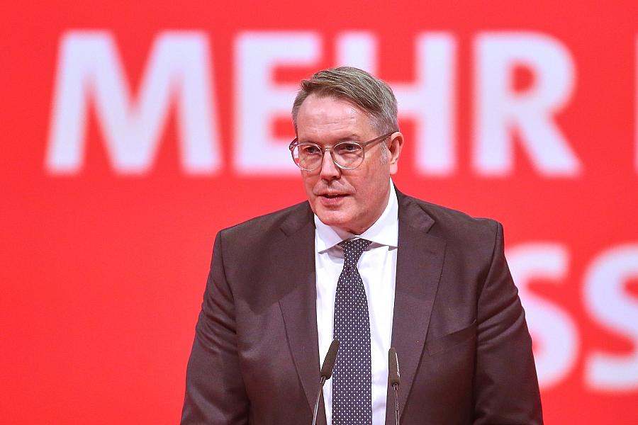SPD-Chef Schweitzer fordert mehr Emotionen und neue Ideen gegen AfD und Langeweile
