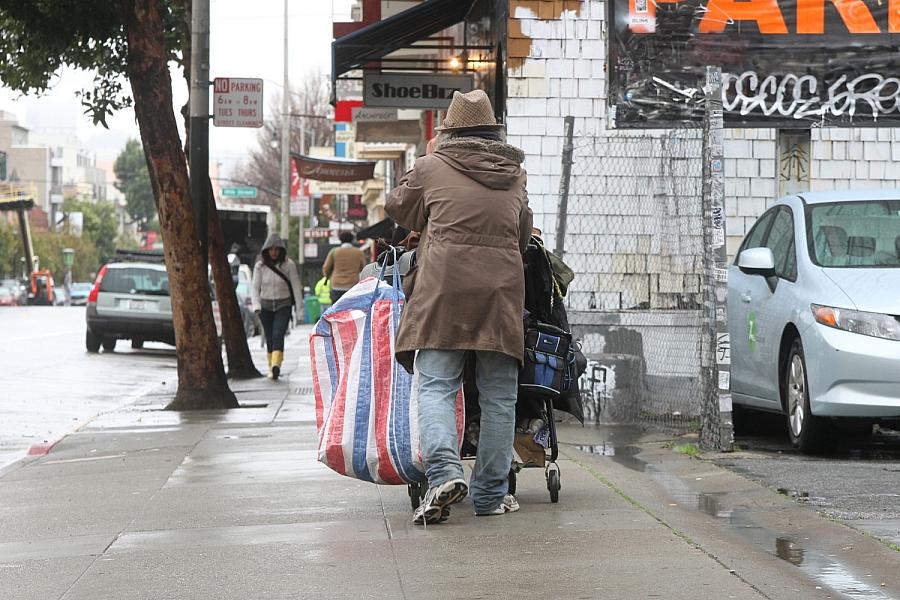 Deutscher Städtetag fordert mehr Hitzeschutz für Obdachlose von Bund und Ländern