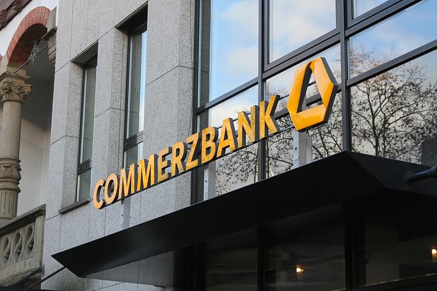 Bericht: Commerzbank kurz vor Einigung über Stellenabbau