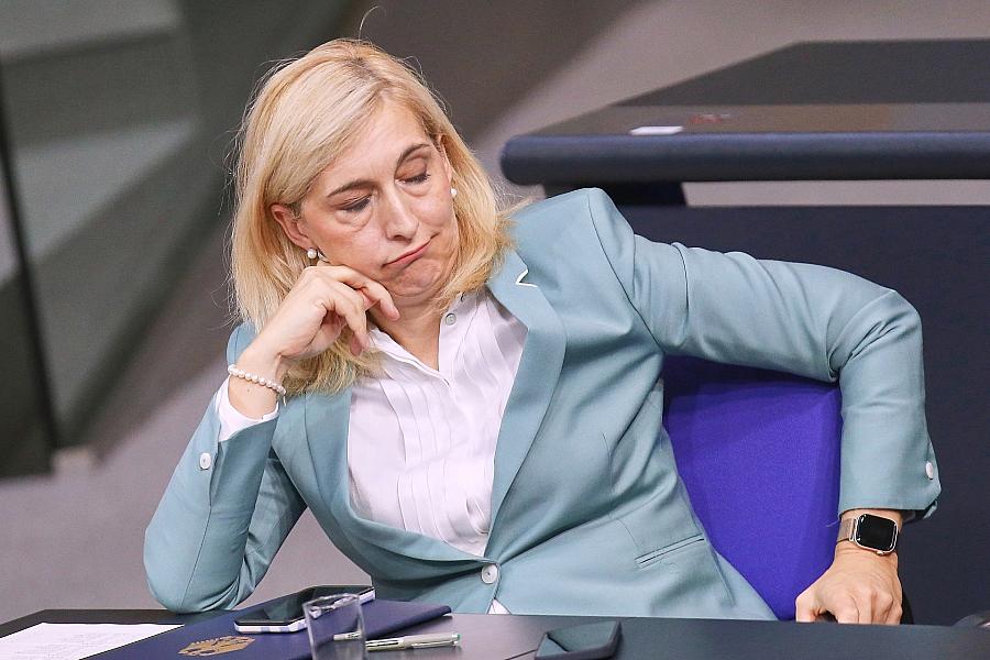 Grünen-Politiker Dahmen kritisiert Bundesregierung für schlechtere Gesundheitsversorgung trotz steigender Kosten