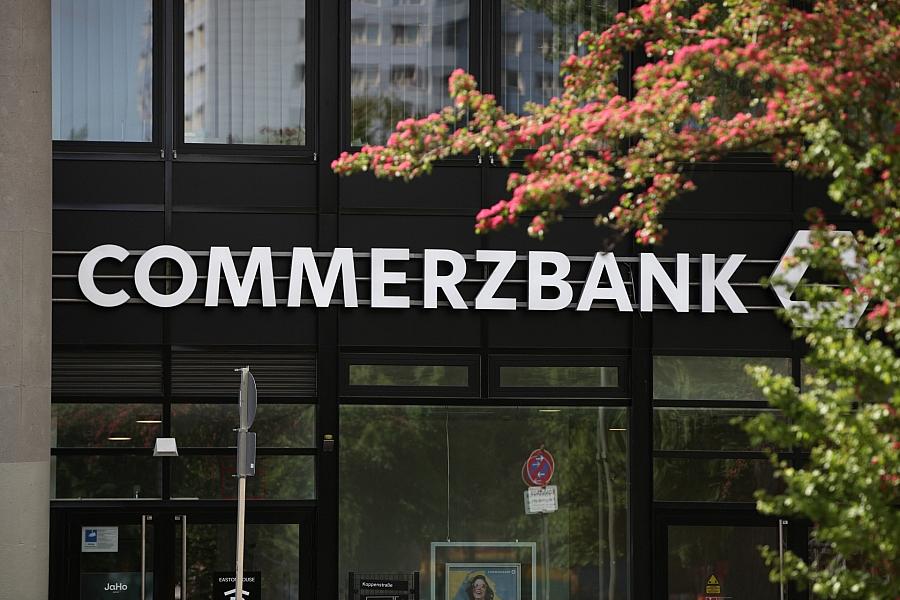 Commerzbank offen für größere Übernahmen im Asset-Management und Vermögensverwaltung