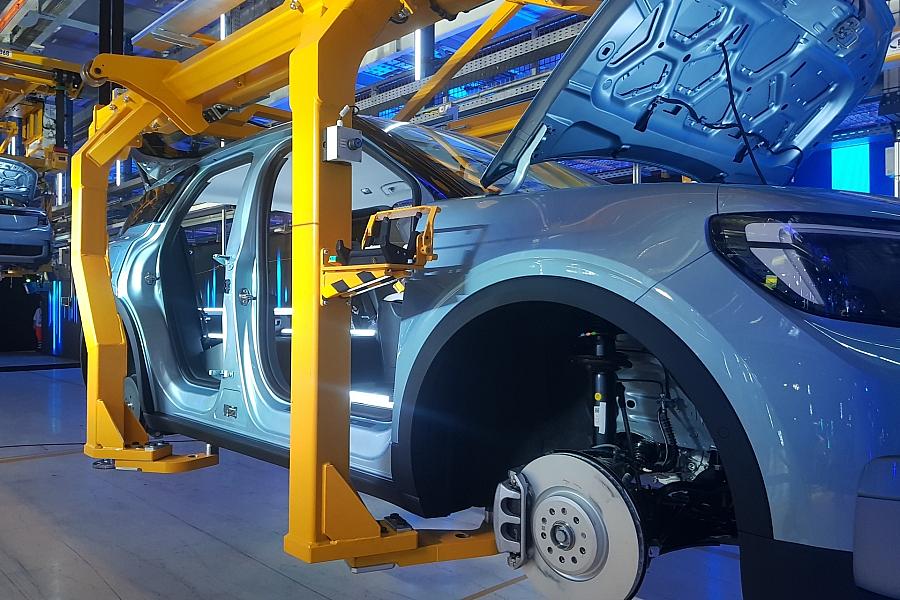 VDA-Präsidentin Müller fordert Erleichterungen für Automobilindustrie vor IAA Start