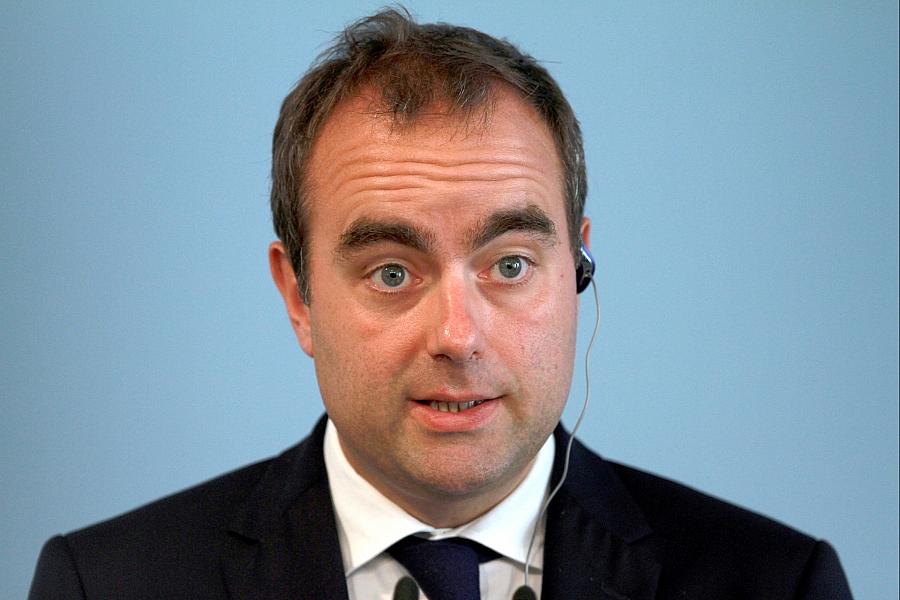 Macron ernennt Lecornu zum neuen Premierminister Frankreichs