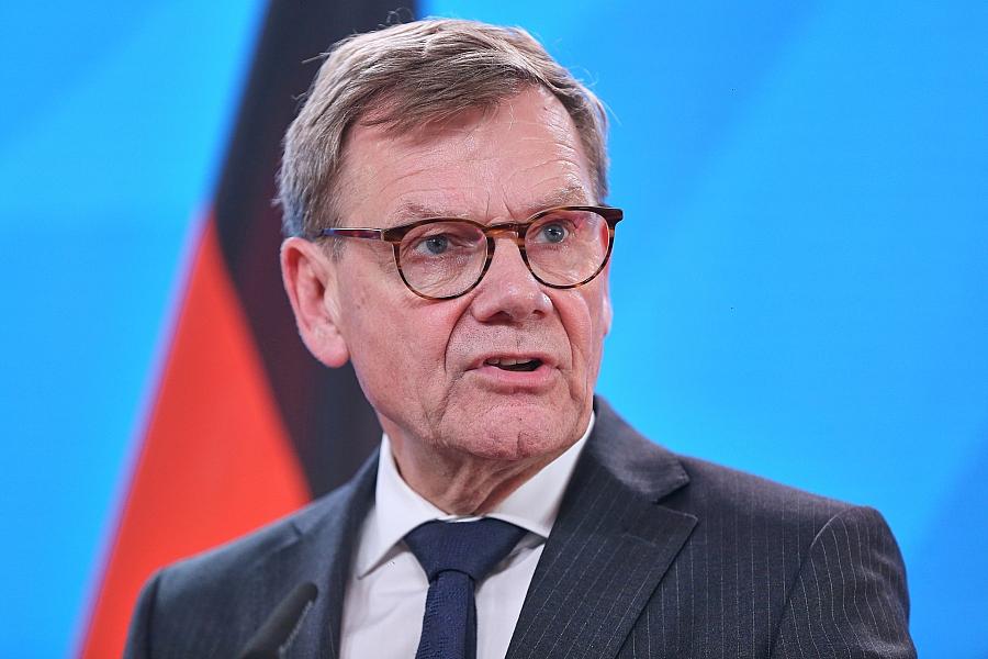 Wadephul hebt Bedeutung Indiens für globale Kooperation hervor