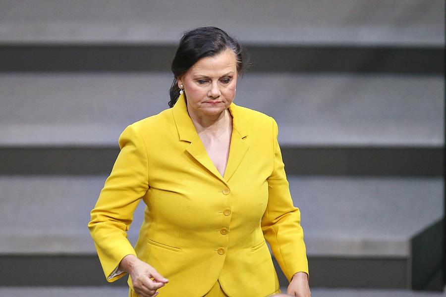 Mittelstandsunion unterstützt Schnieder im Etatstreit