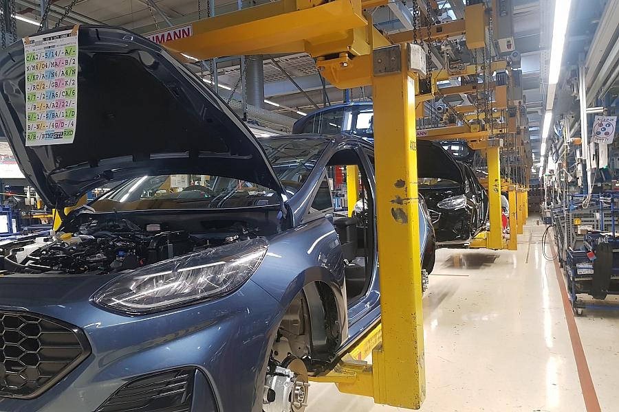 IG Metall warnt vor weiterem Arbeitsplatzabbau in der Automobilindustrie