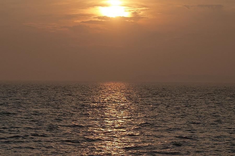 Drohnenschwarm über Schleswig-Holstein – Behörden verdächtigen russische Schattenflotte