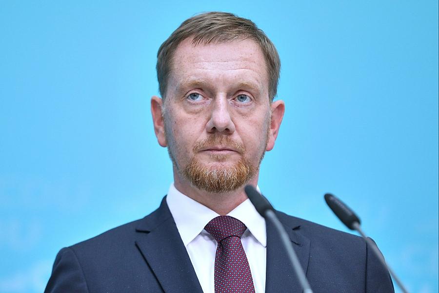 Michael Kretschmer kritisiert Wehrdienst-Modell und fordert Volksbefragung