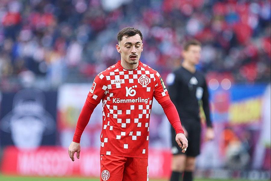 SC Freiburg besiegt Mainz 05 mit 4:0 und springt in obere Tabellenhälfte