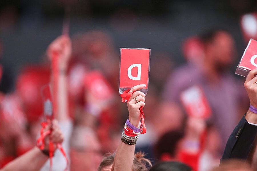 SPD-Fraktionschef Miersch beharrt auf Rentenkompromiss bis 2031 und warnt Union vor Koalitionsbruch
