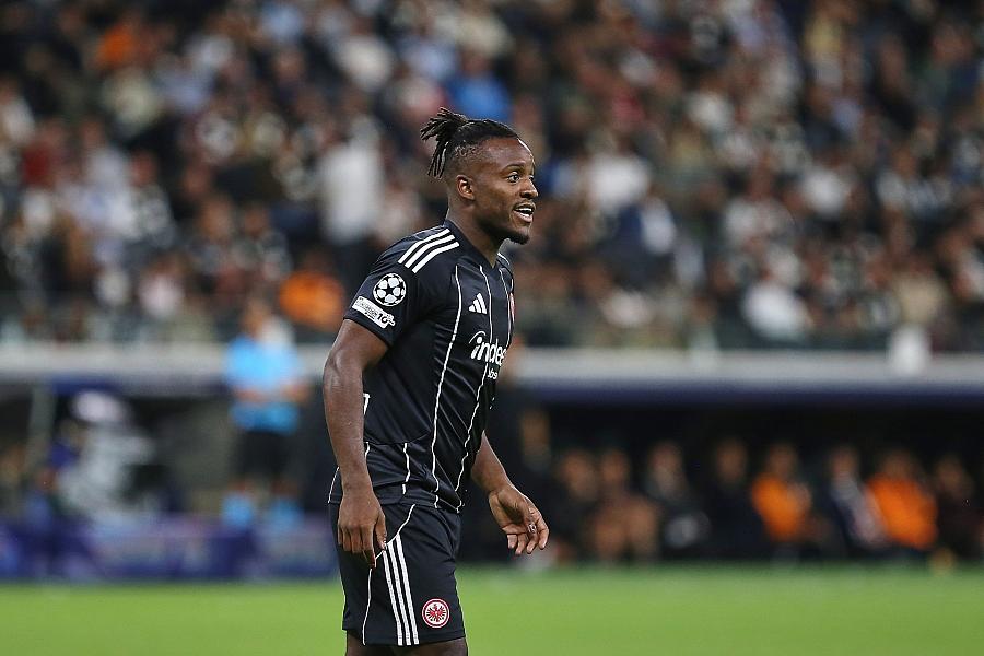 Eintracht Frankfurt rettet 1:1 gegen Wolfsburg durch Last-Minute-Elfmeter von Batshuayi