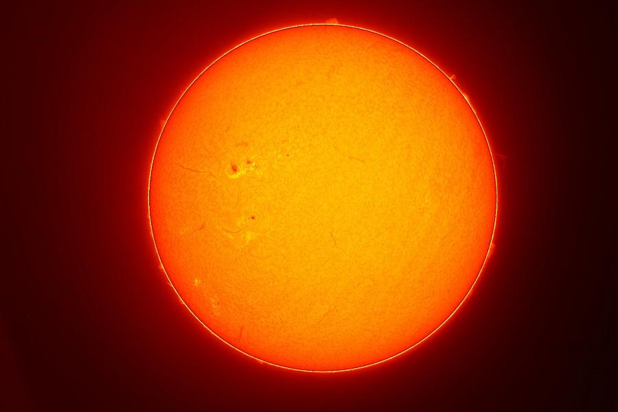 Planetarium Halle dokumentiert aktive Sonne mit spektakulären Aufnahmen
