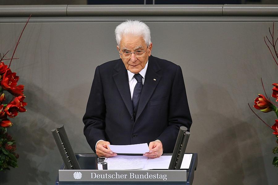 Mattarella wirbt beim Volkstrauertag für Multilateralismus als Friedensgarant