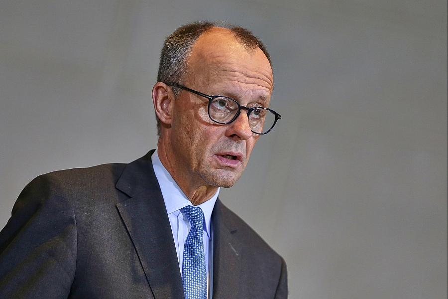 Merz und Tusk telefonieren über Bahnanschlag in Polen und Ukraine-Unterstützung