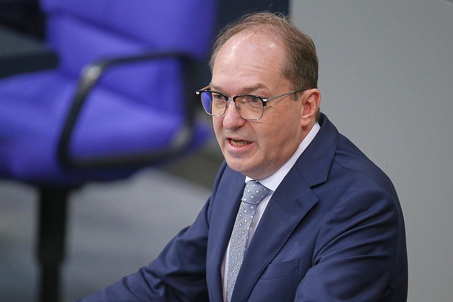 Dobrindt: Neue AfD-Jugend wird nicht gemäßigter