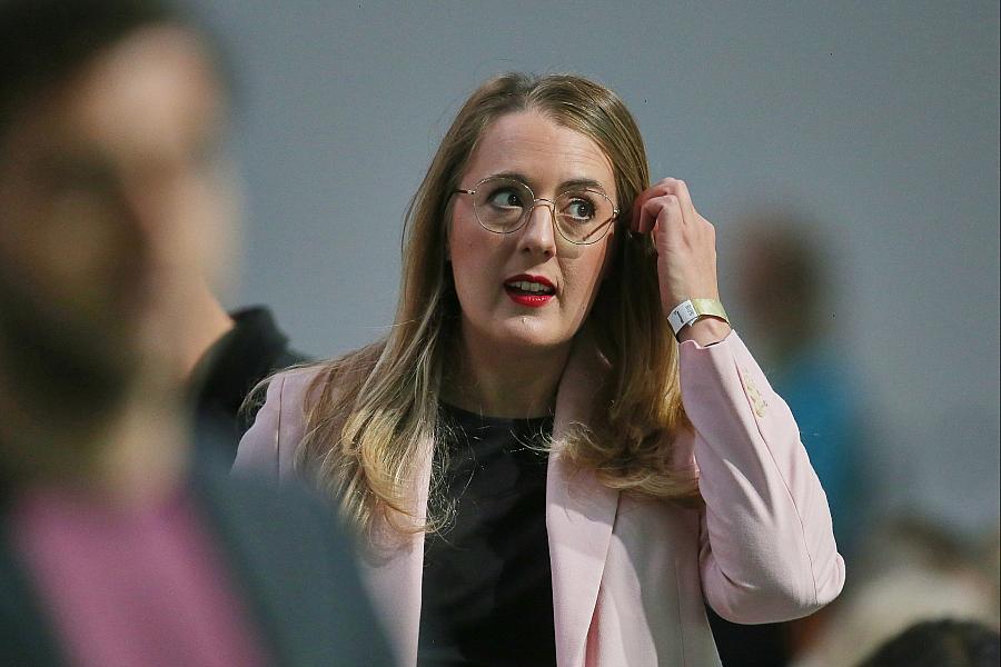 Grünen-Politikerin Dröge kritisiert Bundesregierung für Lockerung beim Verbrenner-Aus und Klimaschutz