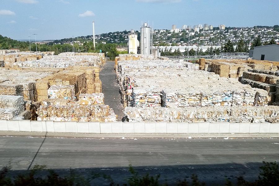 Erzeugerpreise November 2025: Energie billiger, Investitionsgüter teurer – Destatis meldet 2,3 Prozent Rückgang zum Vorjahr