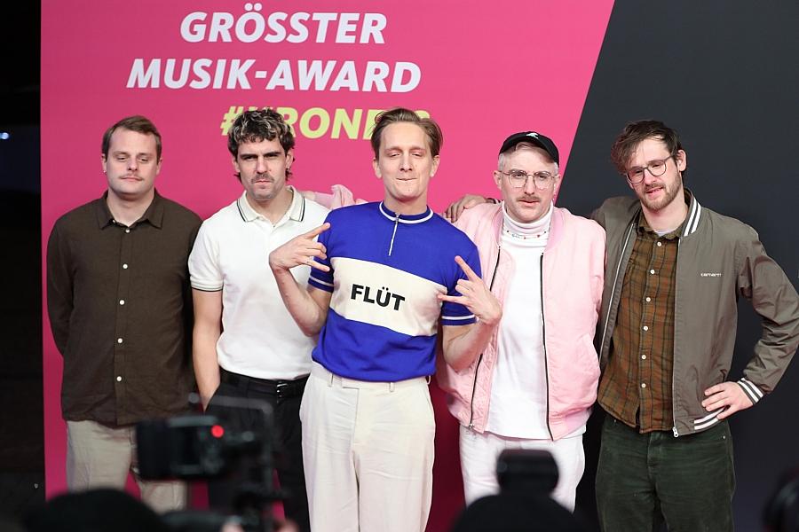 Kraftklub neu auf Platz eins der Album-Charts