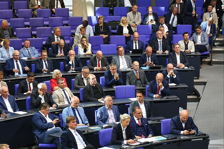 42 Ordnungsrufe im Bundestag seit Mai 2025 – AfD mit deutlicher Mehrheit betroffen