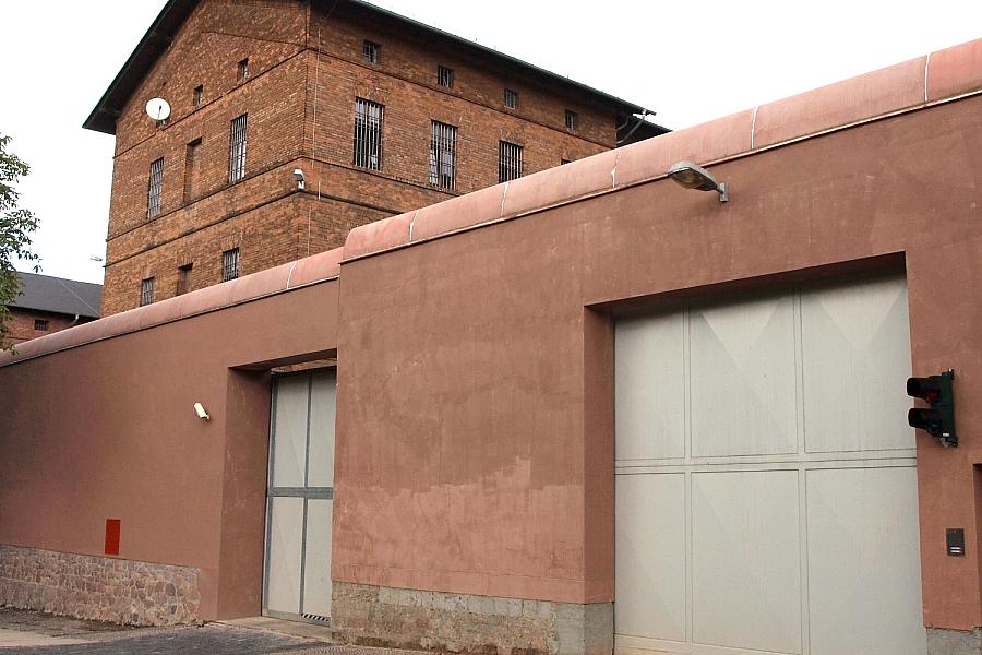 Jugendlicher in Dresden wegen Gewaltdelikten in U-Haft